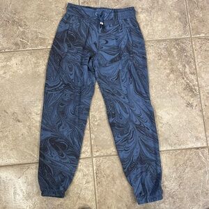 Athleta Girl jogger. Size M. Never been worn perfect condition.